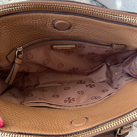 Tory Burch Pebbled satchel - Picture 9 of 16